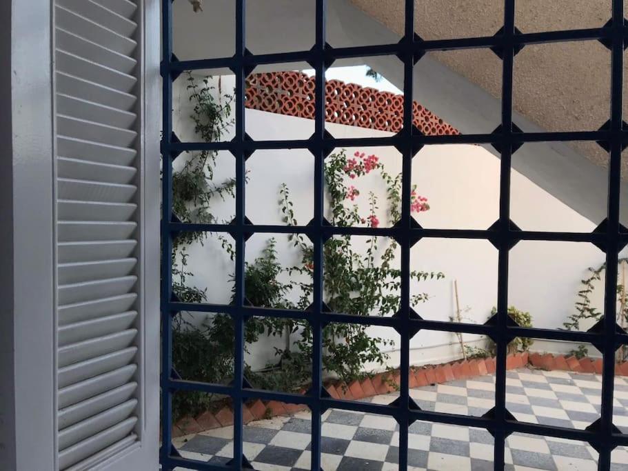 Maison A El Omrane . ตูนิส ภายนอก รูปภาพ